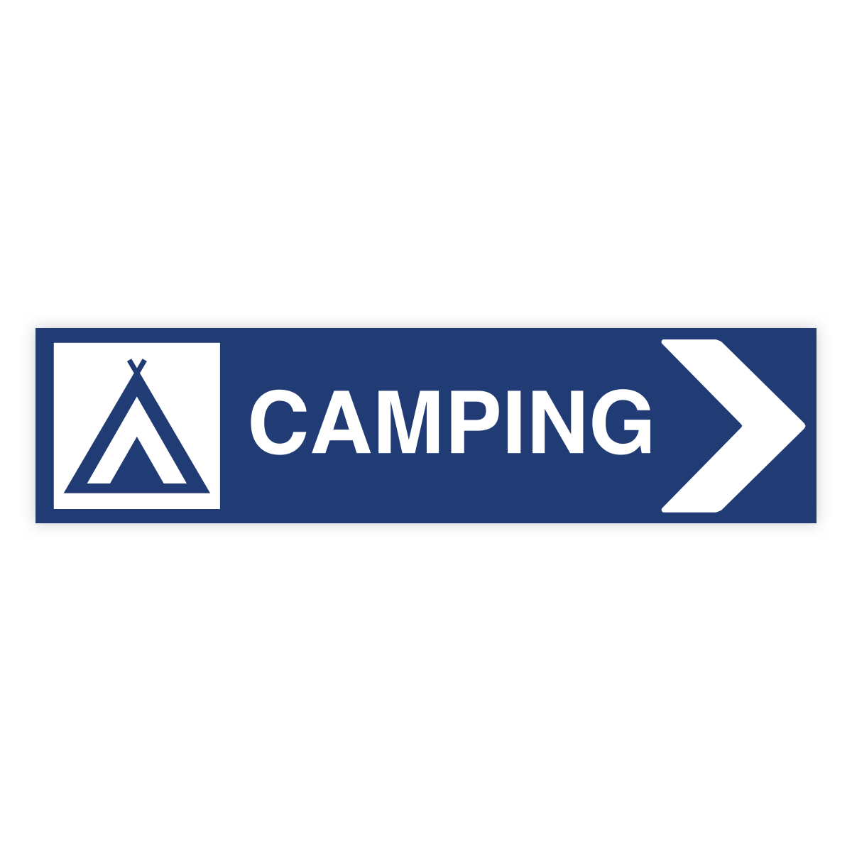 Camping pil höger-skylten har storleken 1000x250mm och tillverkas i materialet Aluminium 2mm kantvikt. Denna standardskylt kan anpassas så att du kan skapa din egen version av skylten.